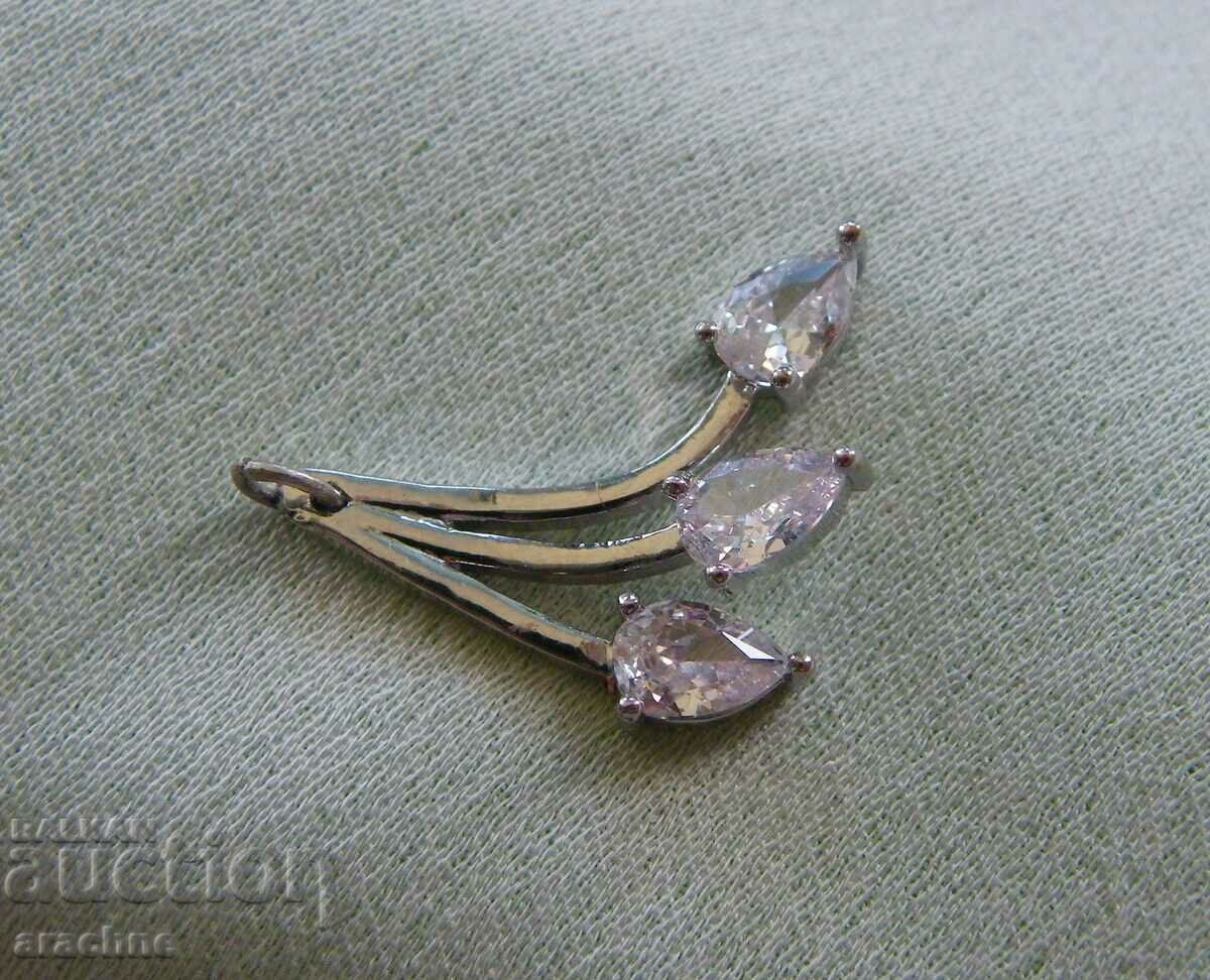 Silver locket with price 25.00 BGN | € 12.78 Silver locket with price 25.00 BGN | € 12.78