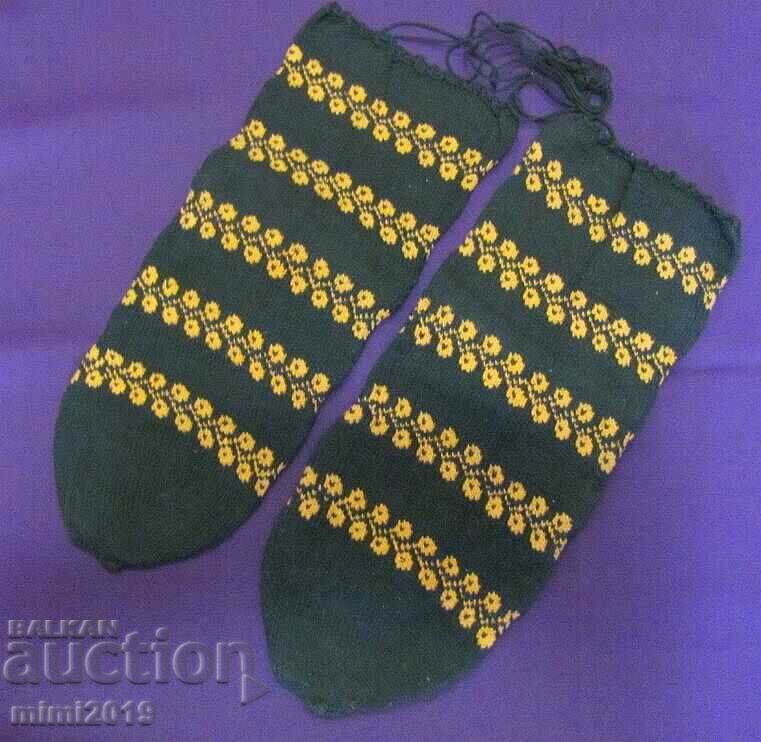 19th Century Folk Art Women's Costume Woolen Stockings - 7 19th Century Folk Art Women's Costume Woolen Stockings - 7