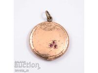 Cordon medallion with gilding, Renaissance jewelry