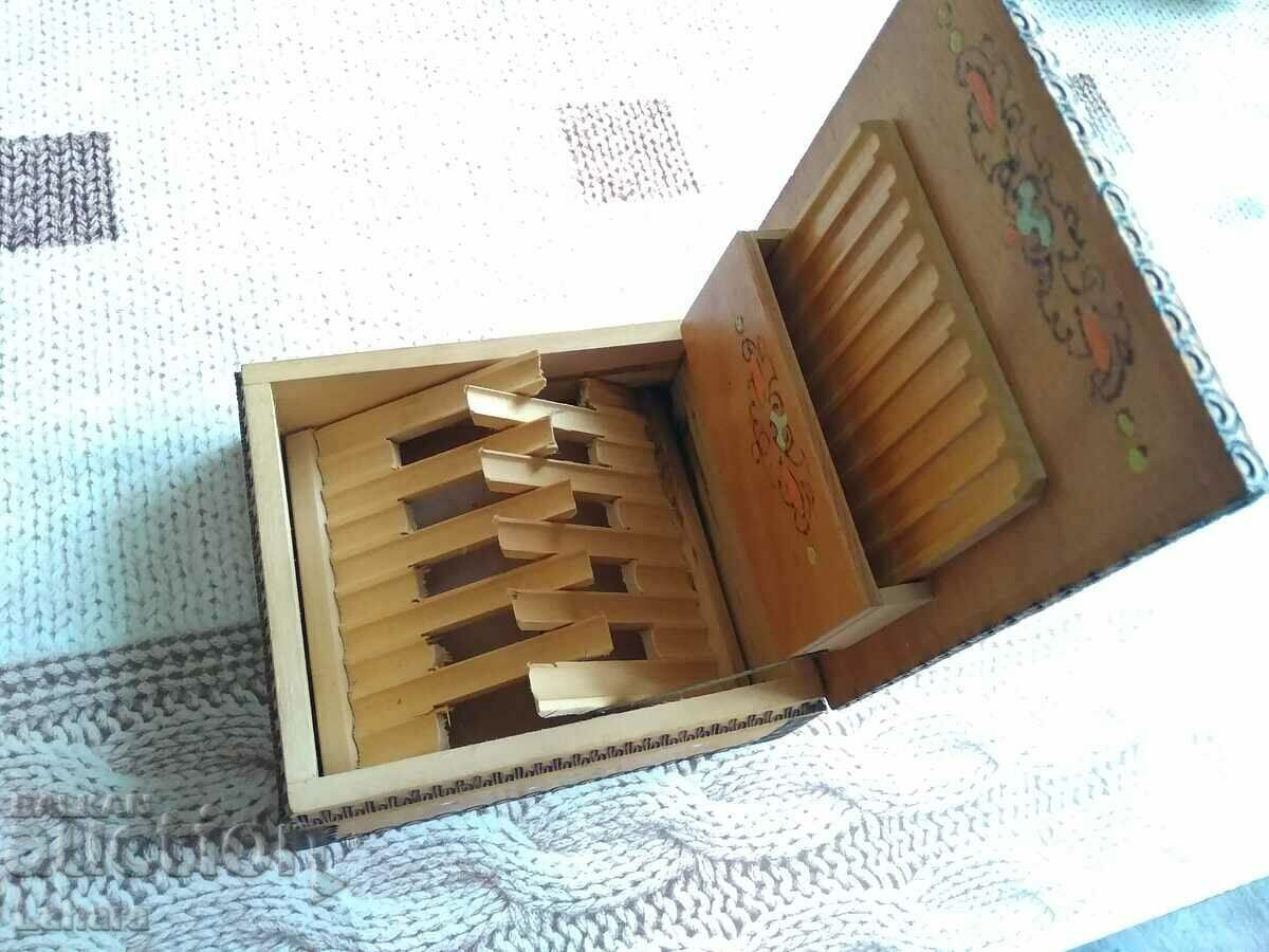 Wooden cigarette box - 6 Wooden cigarette box - 6