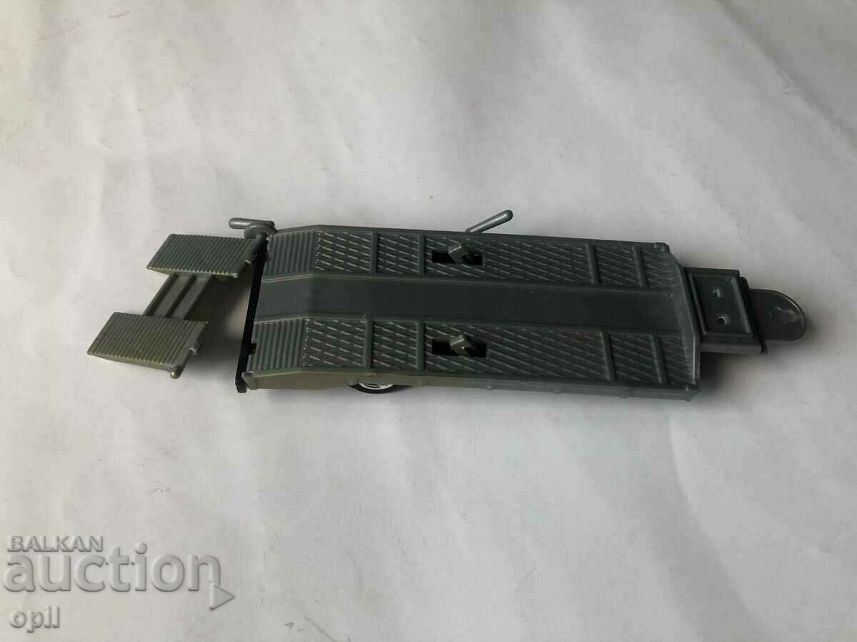 Welly trailer with price 6.00 BGN | € 3.07 Welly trailer with price 6.00 BGN | € 3.07