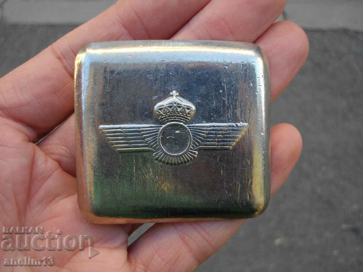 Delivery of OLD BELT BUCKLE CROWN WINGS Delivery of OLD BELT BUCKLE CROWN WINGS