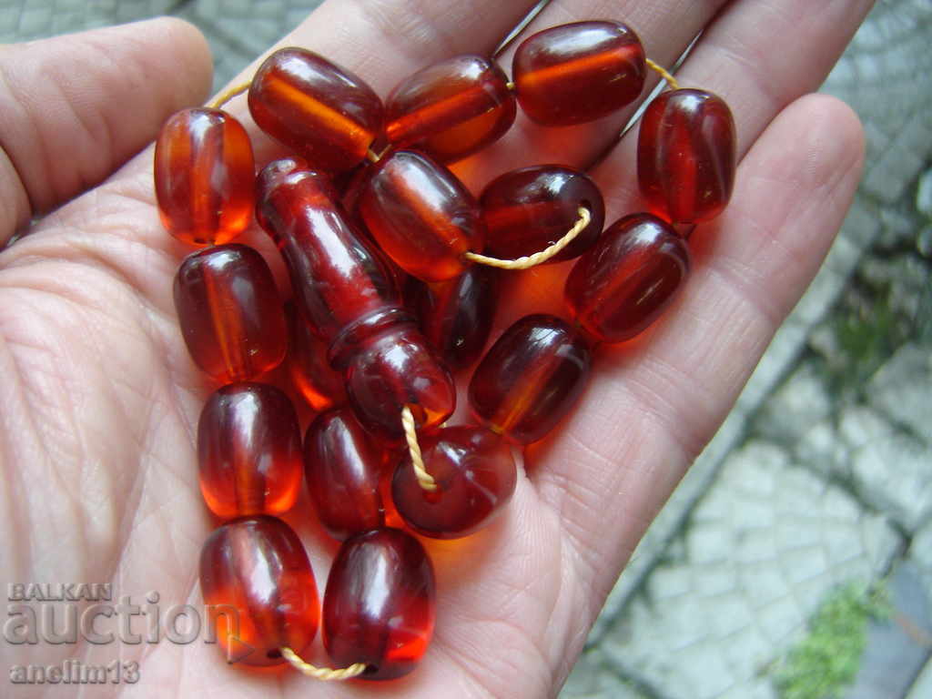 OLD RED ROSARY - 5 OLD RED ROSARY - 5