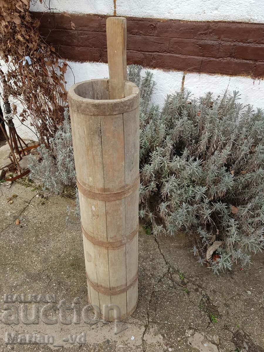 Old wooden butter churn - 7 Old wooden butter churn - 7