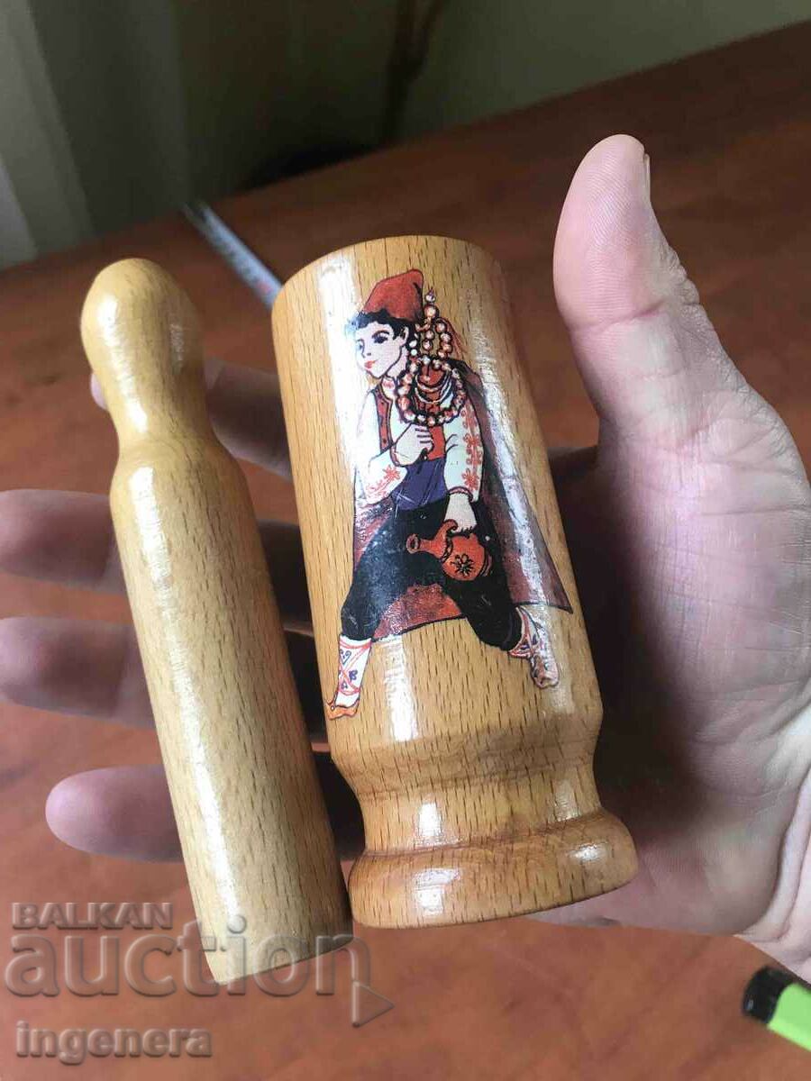 Παράδοση ΚΟΝΙΑΜΑ ΞΥΛΟ ΣΦΥΡΙ ΑΝΤΙΚΕ ΕΘΝΙΚΟΤΗΤΑ ΛΑΟΓΡΑΦΙΚΟ ΣΧΕΔΙΟ