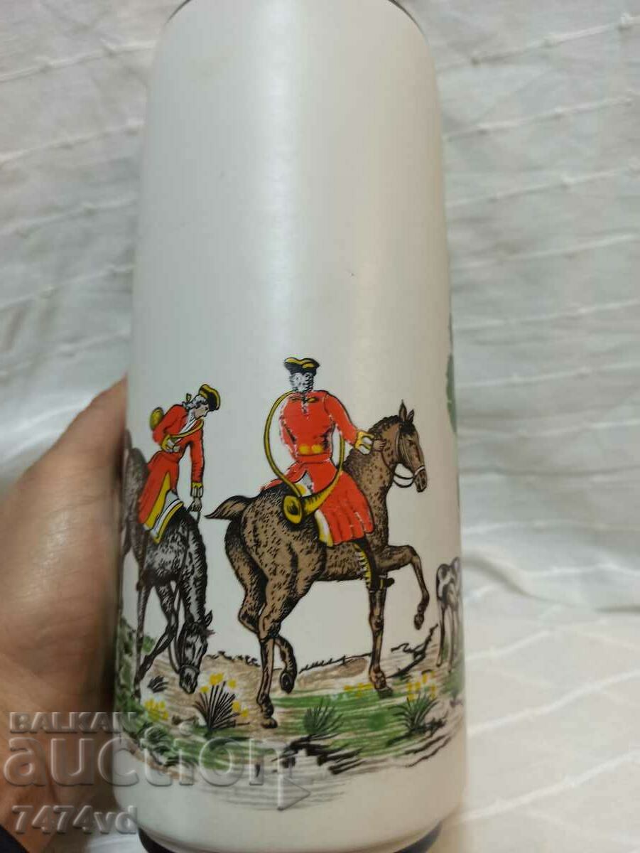 GERMAN VASE WITH HUNTING SCENES - 7