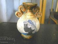 малка керамична ваза с антични мотиви - Гърция