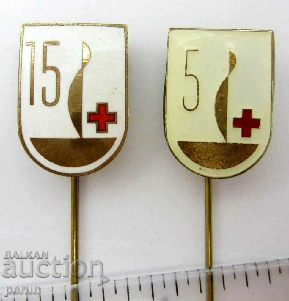 Red Cross-5 and 15 times Blood Donor-Lot 2 badges