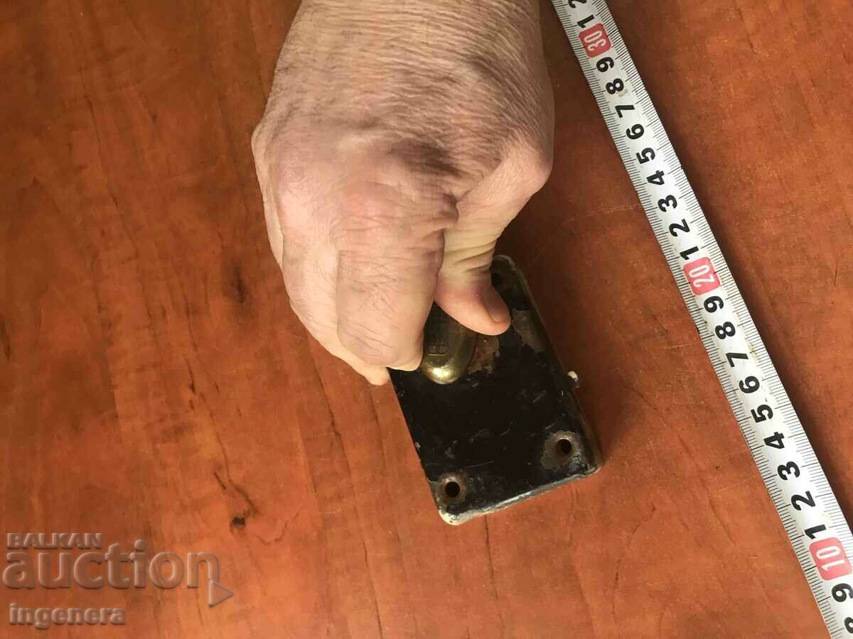 LATCH LOCKING ANTIQUE MECHANISM - 6