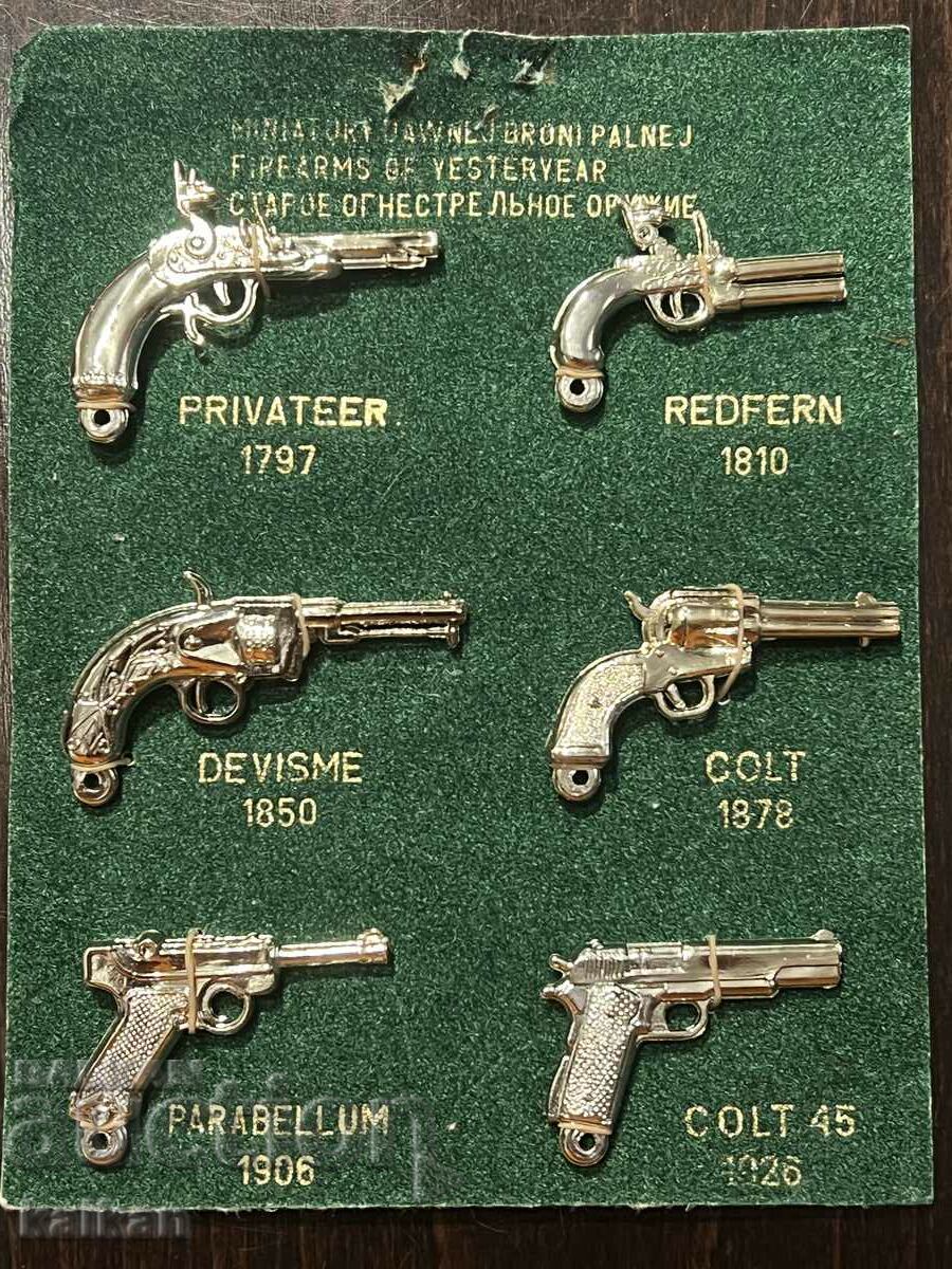 A set of old Martensi pistols with price 30.00 BGN | € 15.34