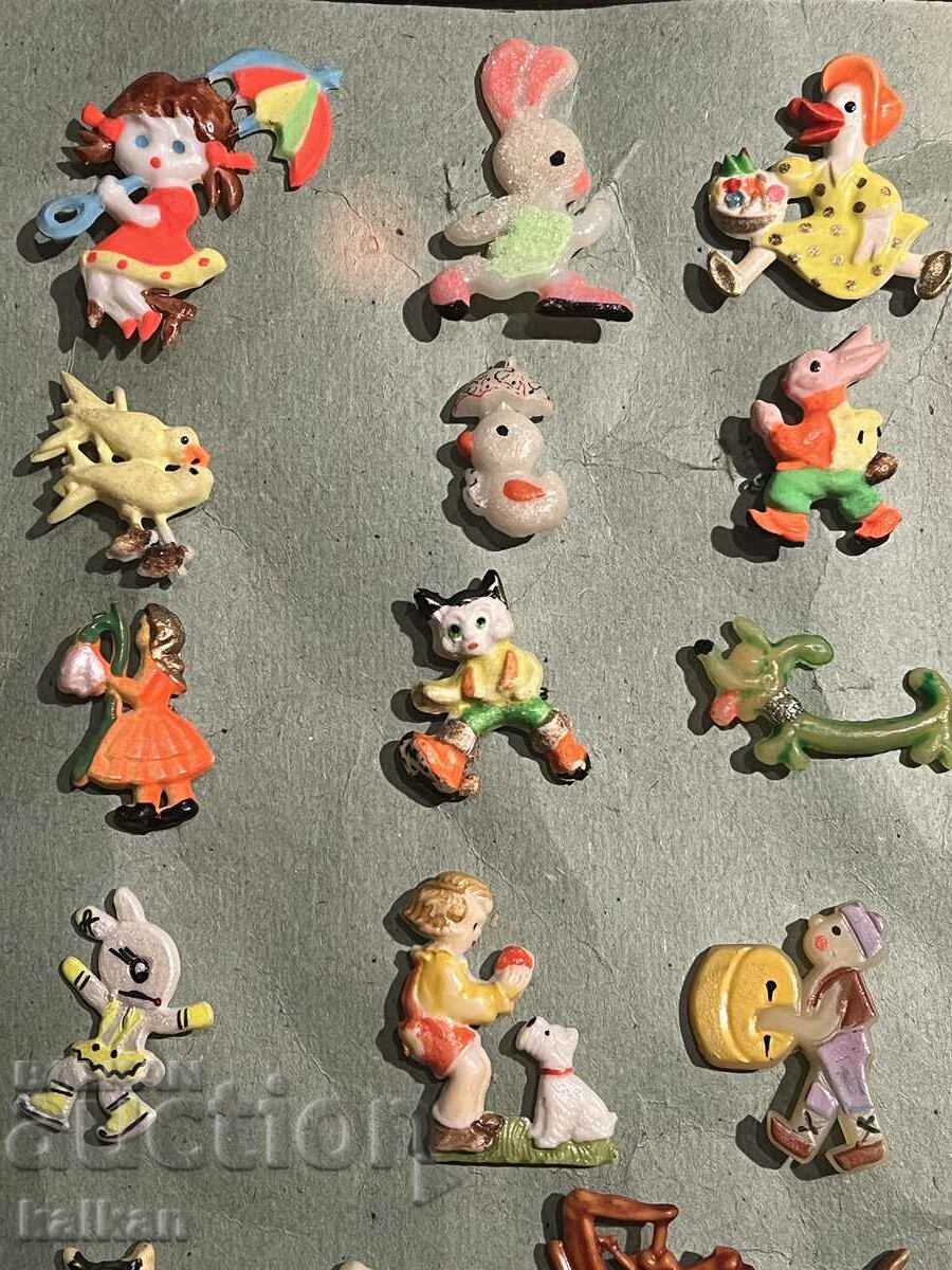 Auction  Old martenitsi collection lot 22 pieces