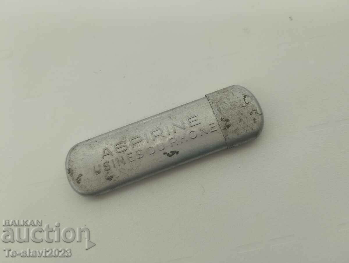 Стара метална медицинска кутийка Аспирин