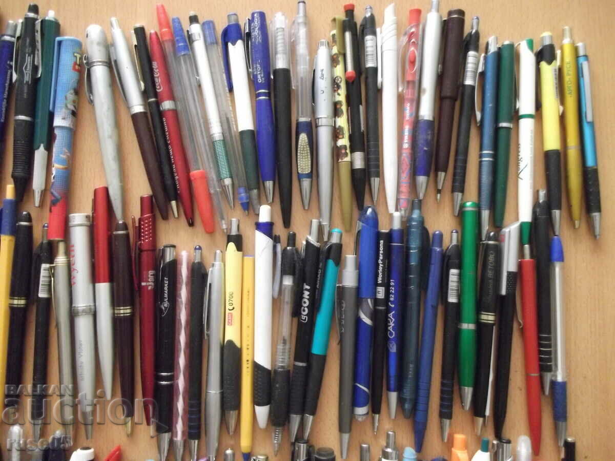 Auction Lot of 130 pens Auction Lot of 130 pens