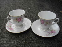 CANI DE PORTELAN CU farfurii PENTRU CEAAI SAU CAFEA PACCHET NEW MARKET