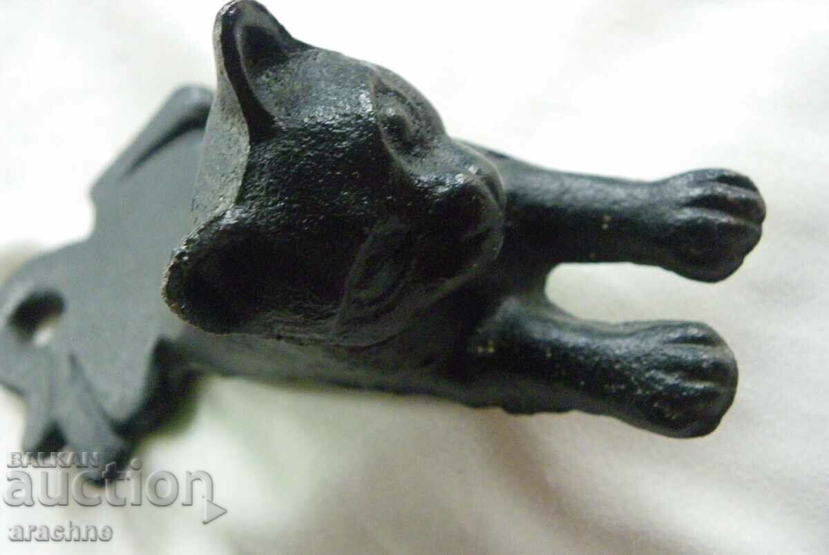 Delivery of Old British Cast Iron Cat Door Stopper Delivery of Old British Cast Iron Cat Door Stopper
