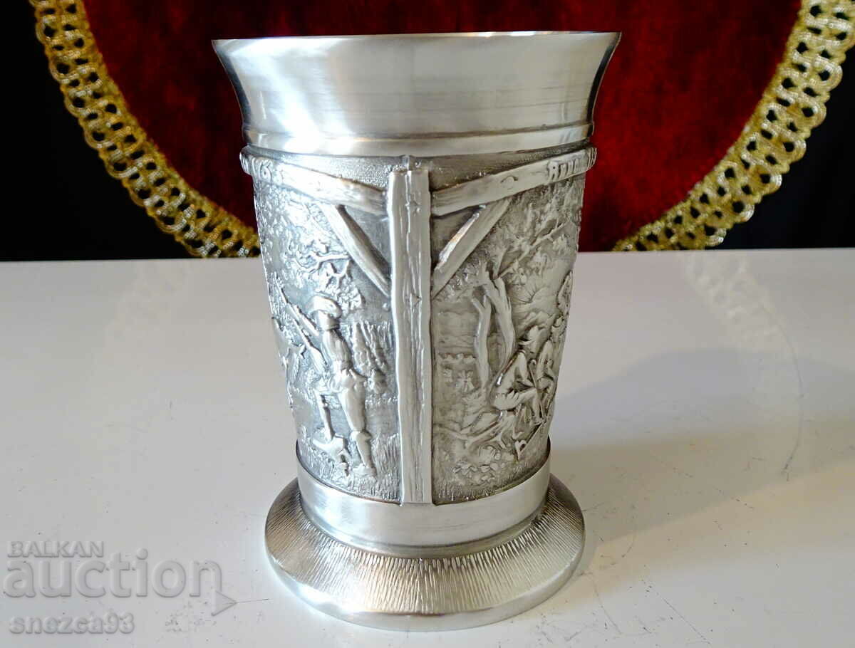 Auction Tin wine cup, three romantic paintings Auction Tin wine cup, three romantic paintings