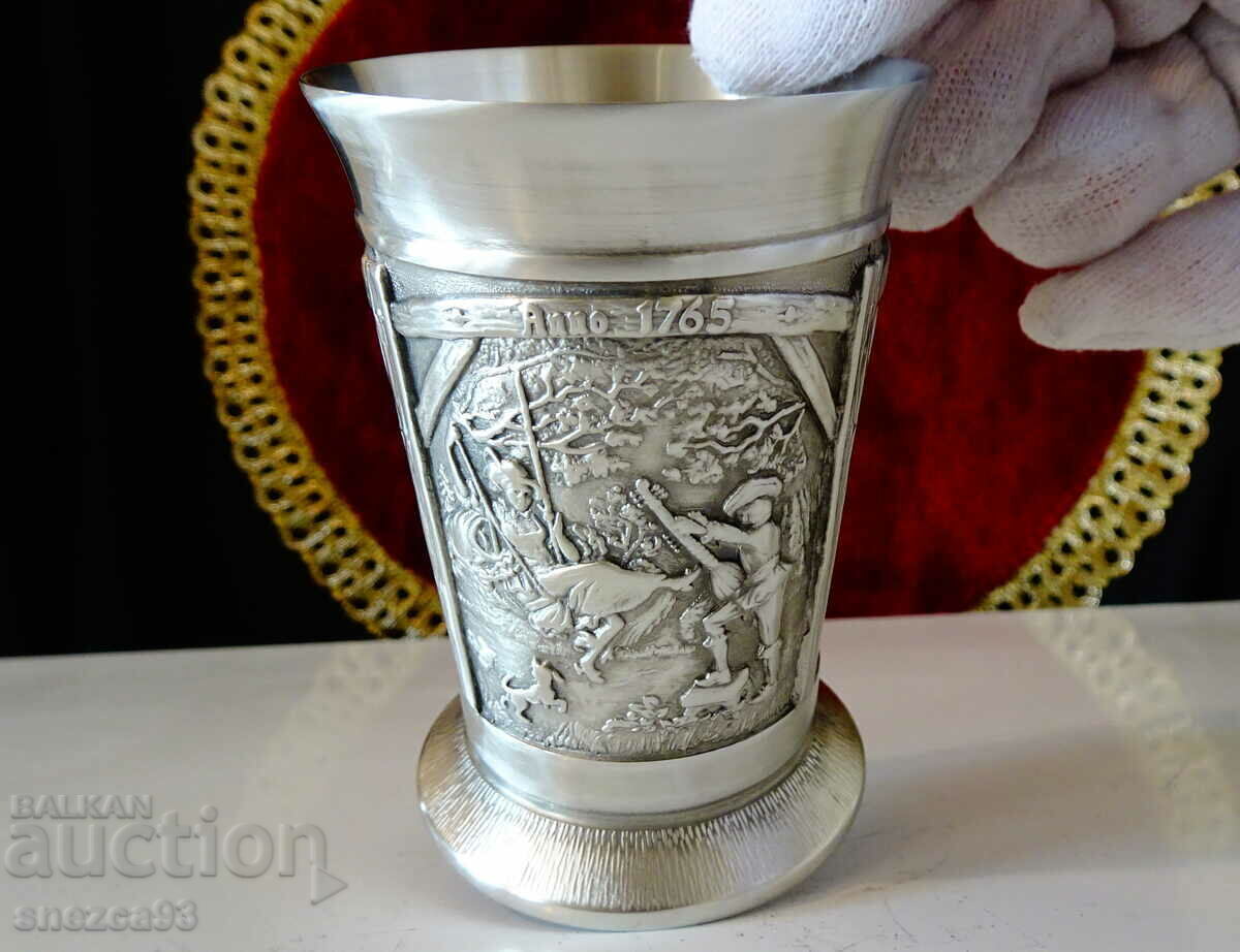 Two pewter wine goblets, three romantic paintings with price 89.00 BGN | € 45.50