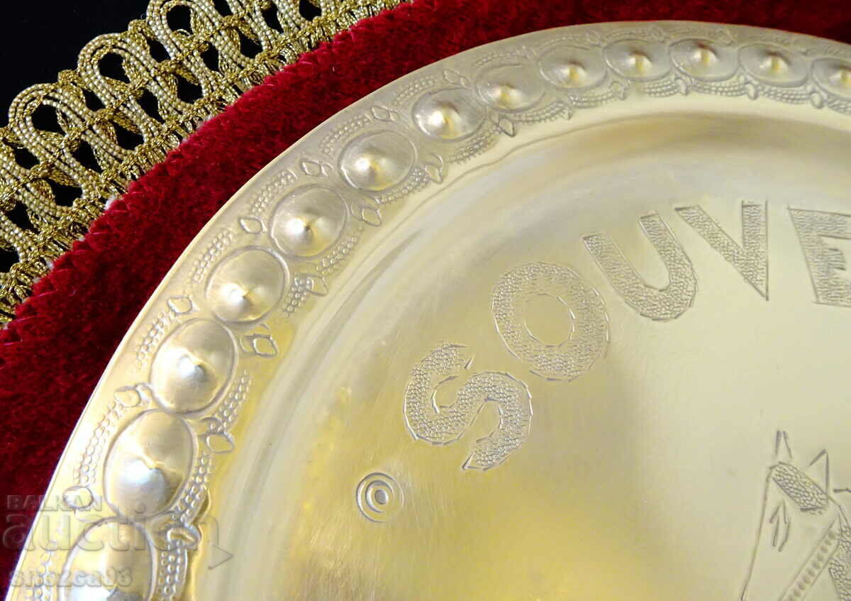 Auction Bronze tray from Marrakech with a horseman Auction Bronze tray from Marrakech with a horseman