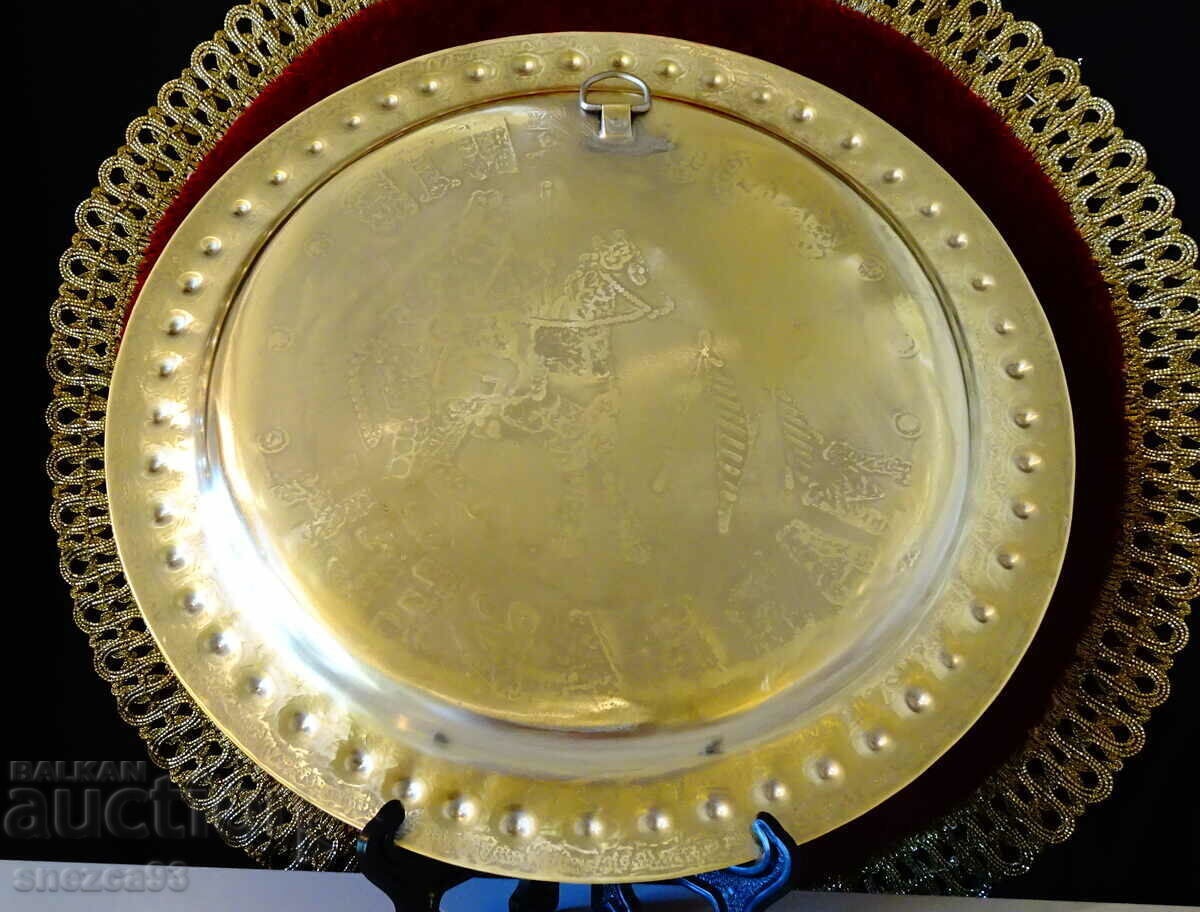 Delivery of Bronze tray from Marrakech with a horseman Delivery of Bronze tray from Marrakech with a horseman