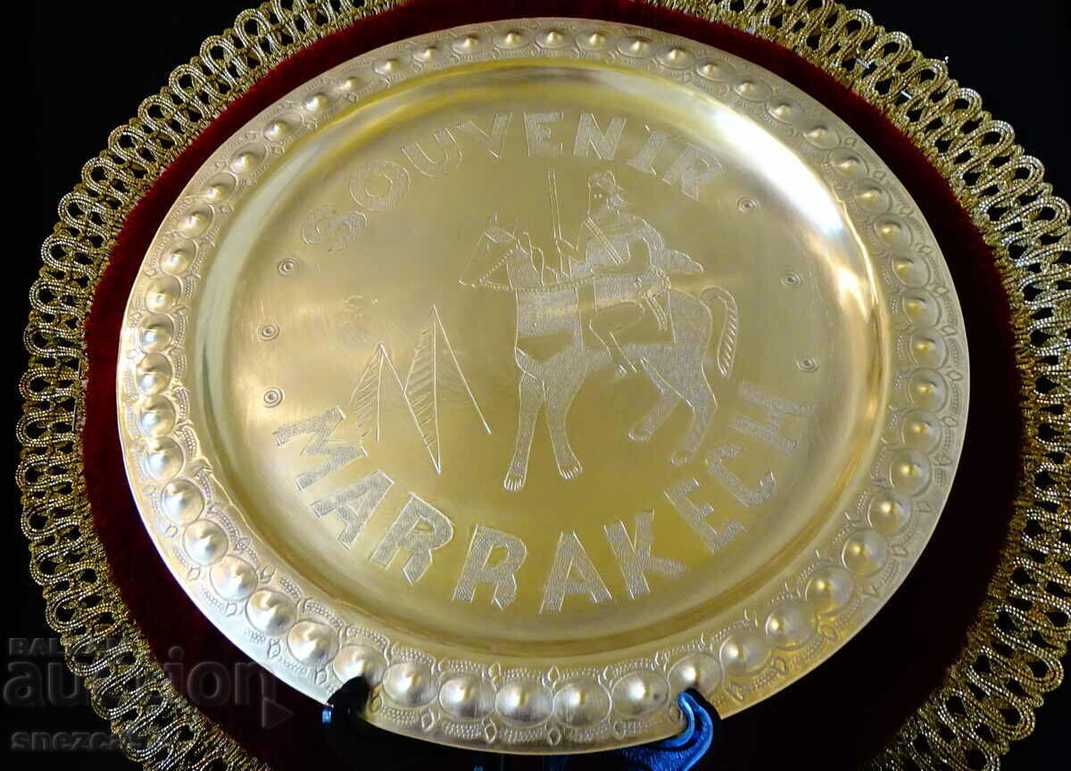 Bronze tray from Marrakech with a horseman - 5 Bronze tray from Marrakech with a horseman - 5