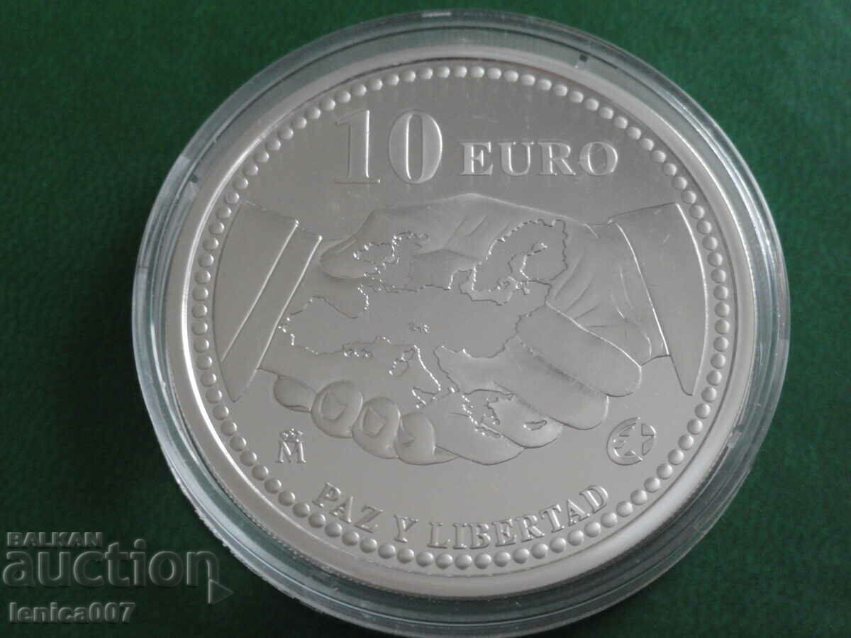 Delivery of Spain 2005 - 10 euros ''60 years. from victory'' Delivery of Spain 2005 - 10 euros ''60 years. from victory''