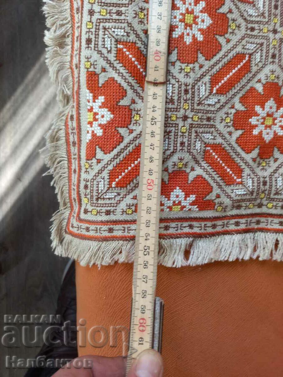 OLD HAND EMBROIDERED CHECK with price 50.00 BGN | € 25.56 OLD HAND EMBROIDERED CHECK with price 50.00 BGN | € 25.56