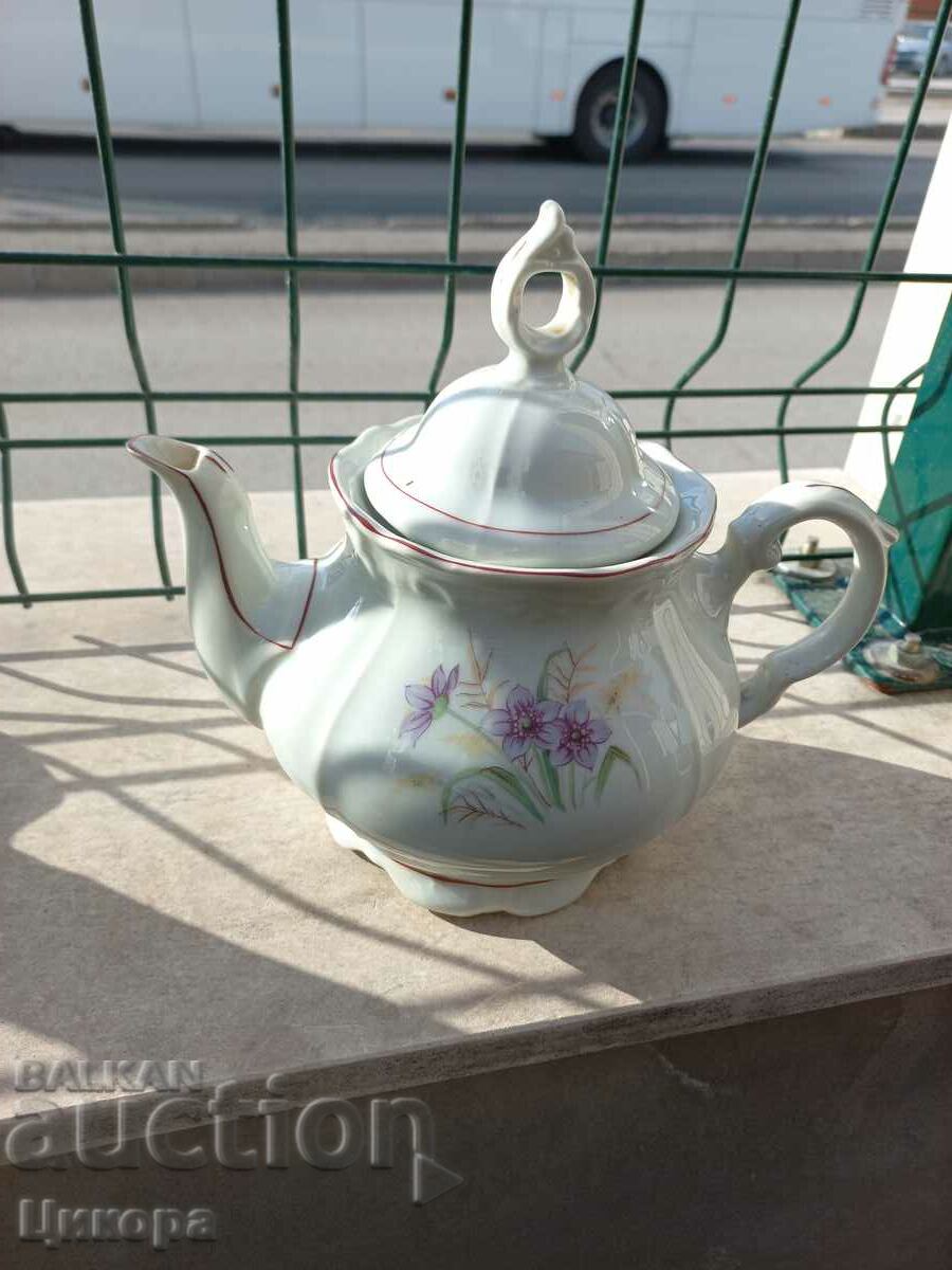 OLD BULGARIAN PORCELAIN KETTLE with price 80.00 BGN | € 40.90 OLD BULGARIAN PORCELAIN KETTLE with price 80.00 BGN | € 40.90