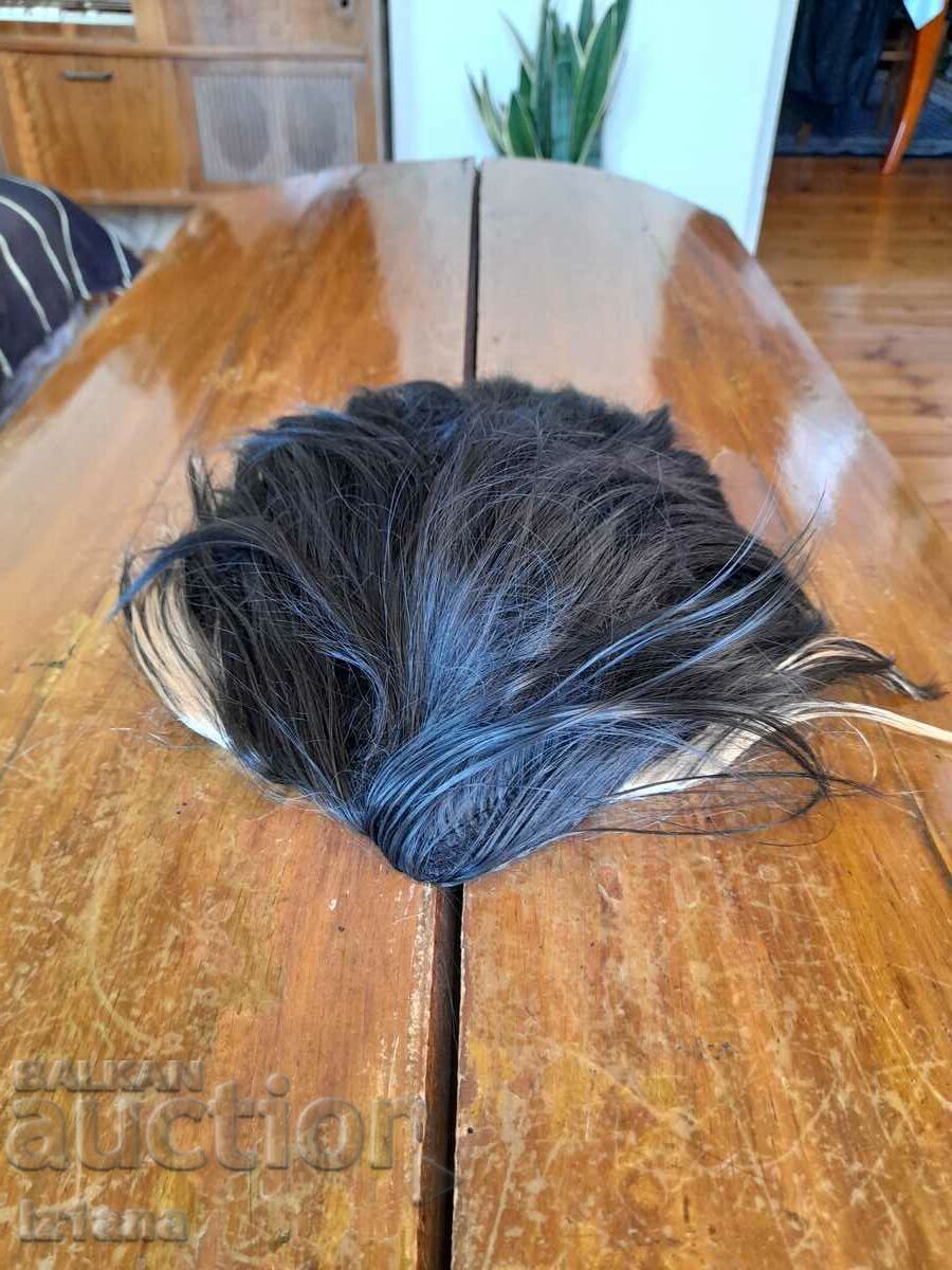 An old wig An old wig