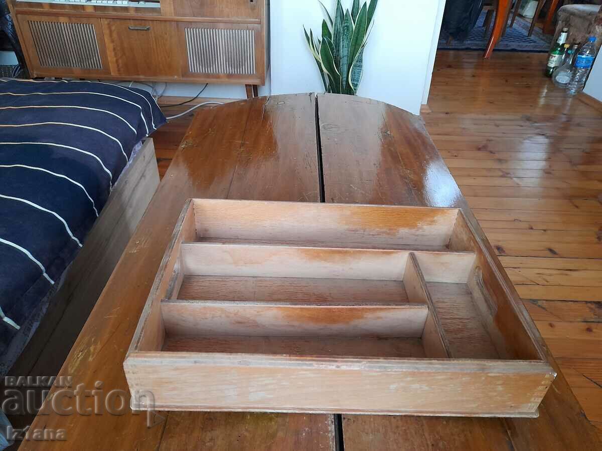 Κουτί για μαγειρικά σκεύη με τιμή 33.00 BGN | € 16.87 Κουτί για μαγειρικά σκεύη με τιμή 33.00 BGN | € 16.87