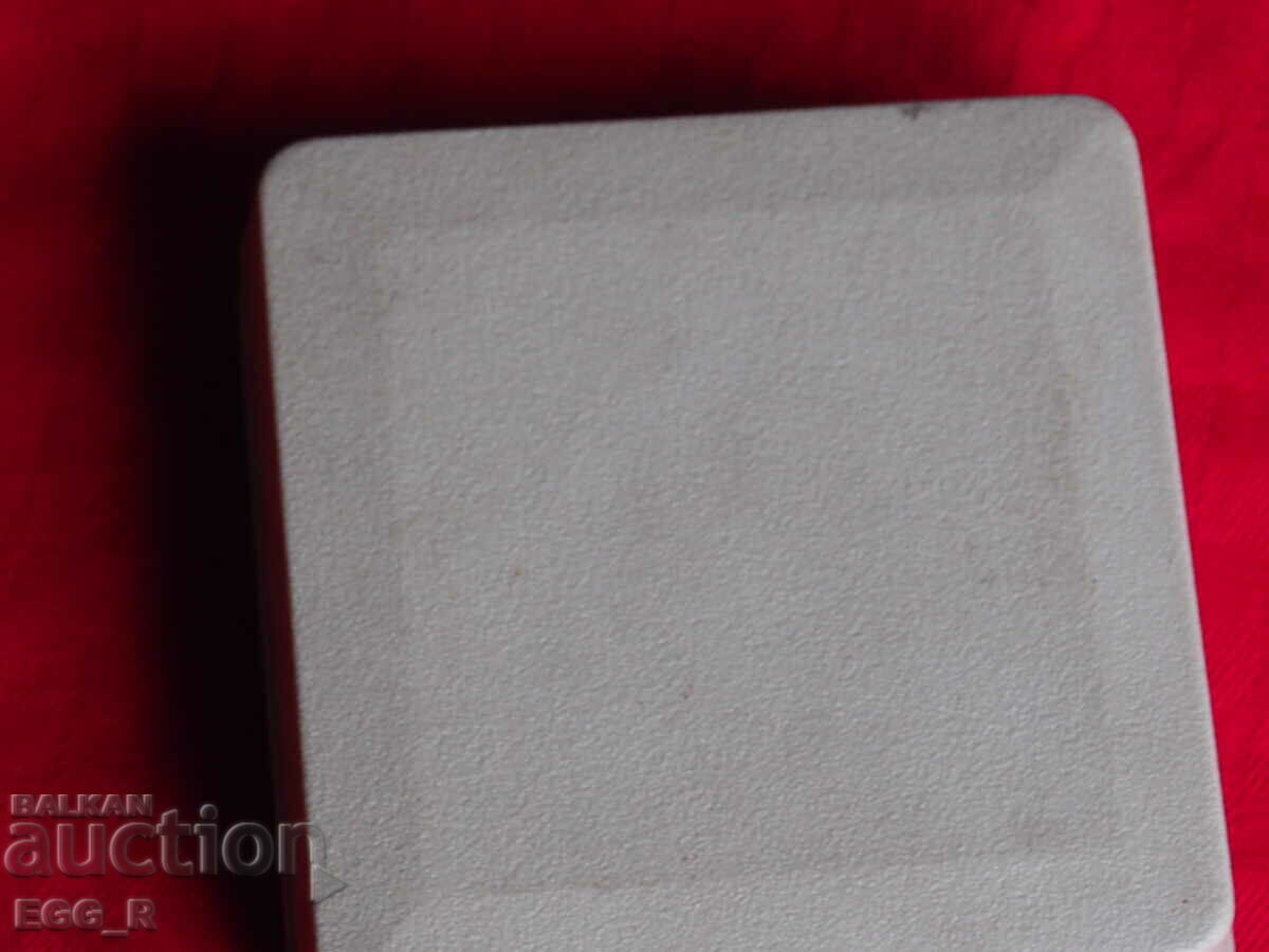 Bronze Plaque 30 years Mint with box - 6 Bronze Plaque 30 years Mint with box - 6