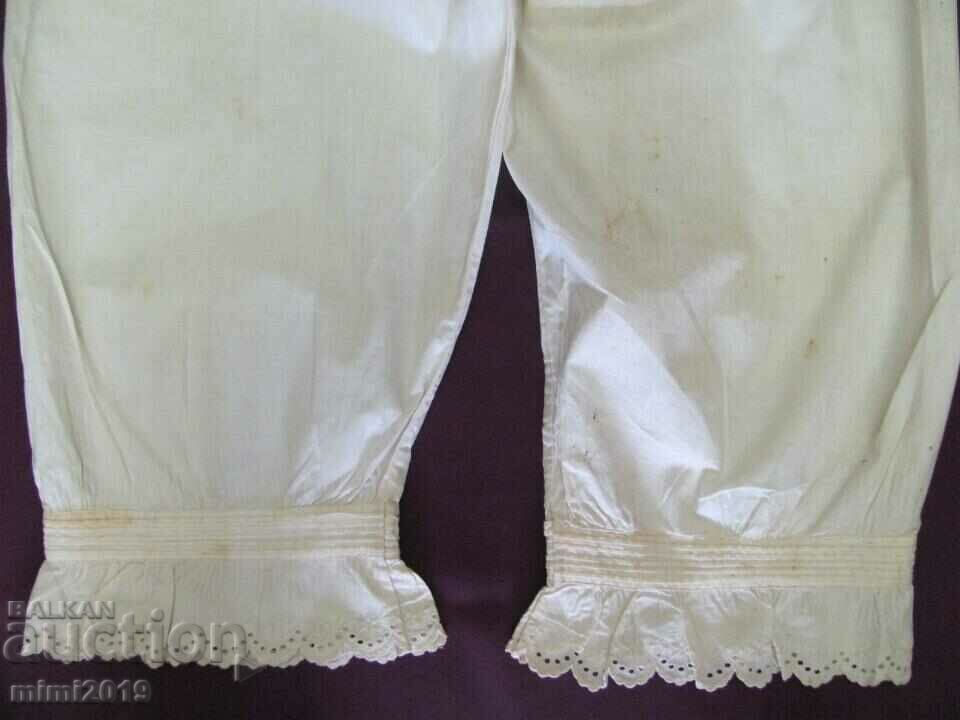 Delivery of 19th Century Lingerie, Cotton Briefs Victorian Style Delivery of 19th Century Lingerie, Cotton Briefs Victorian Style
