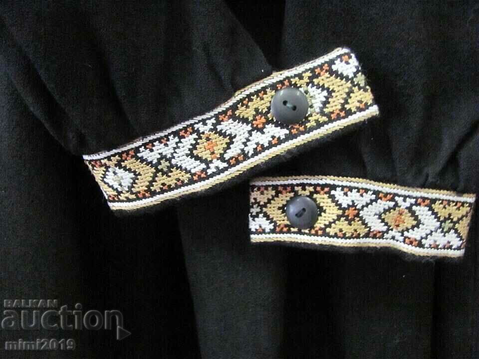 50's Women's Dress Folk Motifs Hand Embroidery - 6 50's Women's Dress Folk Motifs Hand Embroidery - 6