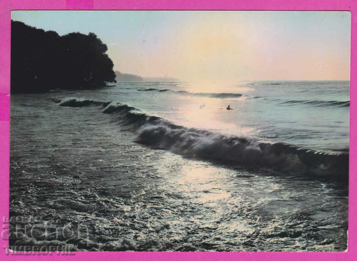 Auction 308383 / Varna - Black Sea A-350 /1961 Bulgaria PK Auction 308383 / Varna - Black Sea A-350 /1961 Bulgaria PK