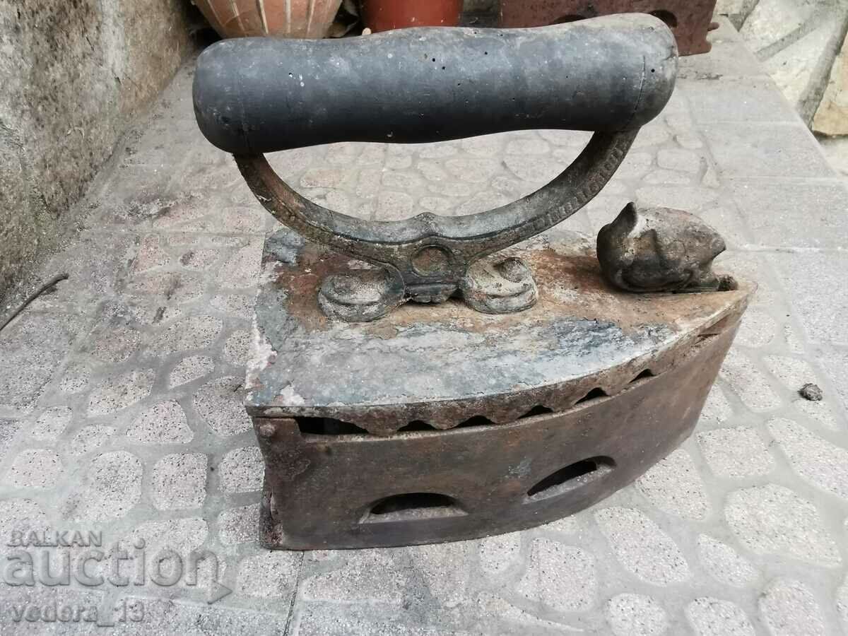 Auction OLD IRON Auction OLD IRON