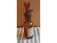 Sticla veche de picături de valeriană