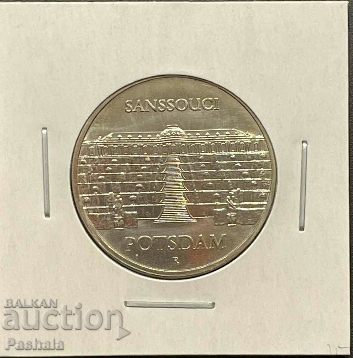 Германия 5 марки 1986 г. ГДР .