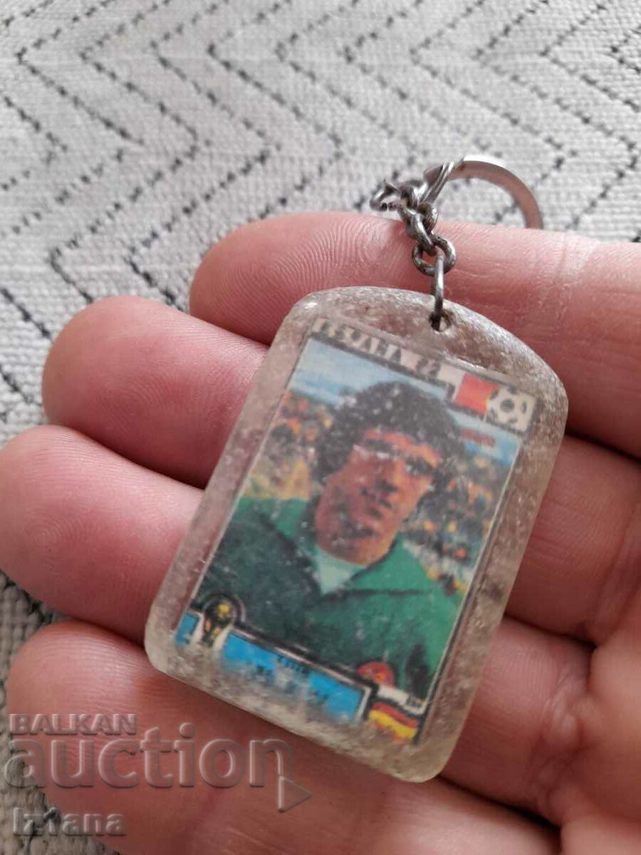 Old key chain Spain 1982 with price 10.00 BGN | € 5.11 Old key chain Spain 1982 with price 10.00 BGN | € 5.11