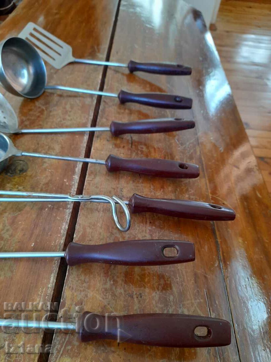 Delivery of Old kitchen utensils, tools Delivery of Old kitchen utensils, tools