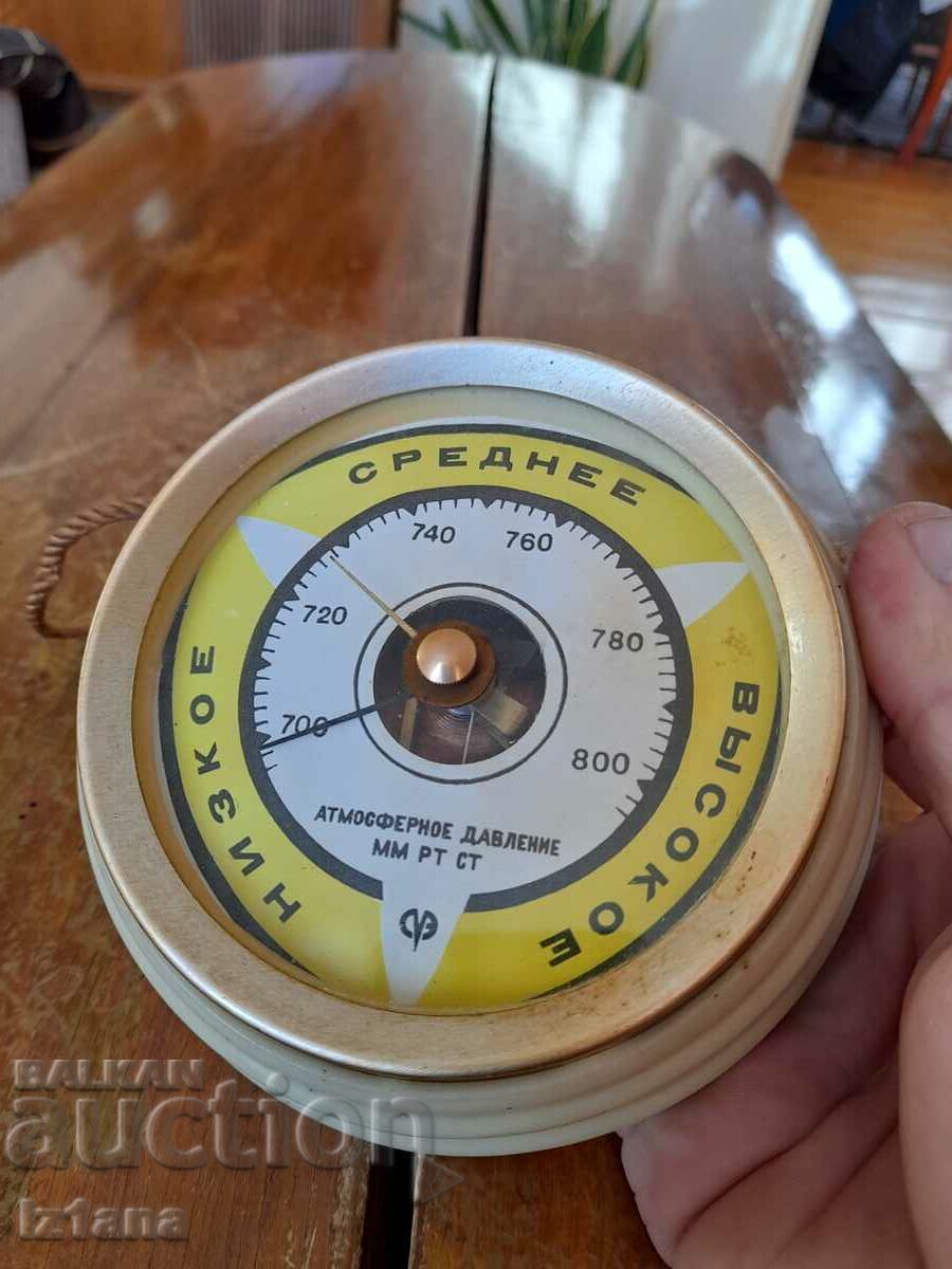 Barometru vechi cu preț 50.00 BGN | € 25.56 Barometru vechi cu preț 50.00 BGN | € 25.56