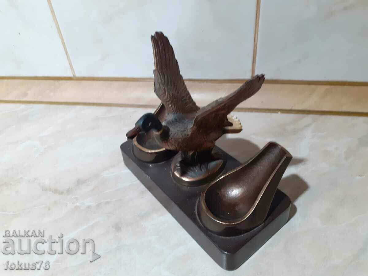 Μοναδική και εκπληκτική μεταλλική βάση σωλήνων πάπιας για δύο με τιμή 220.00 BGN | € 112.48 Μοναδική και εκπληκτική μεταλλική βάση σωλήνων πάπιας για δύο με τιμή 220.00 BGN | € 112.48