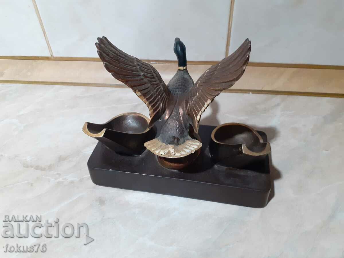 Δημοπρασία Μοναδική και εκπληκτική μεταλλική βάση σωλήνων πάπιας για δύο Δημοπρασία Μοναδική και εκπληκτική μεταλλική βάση σωλήνων πάπιας για δύο