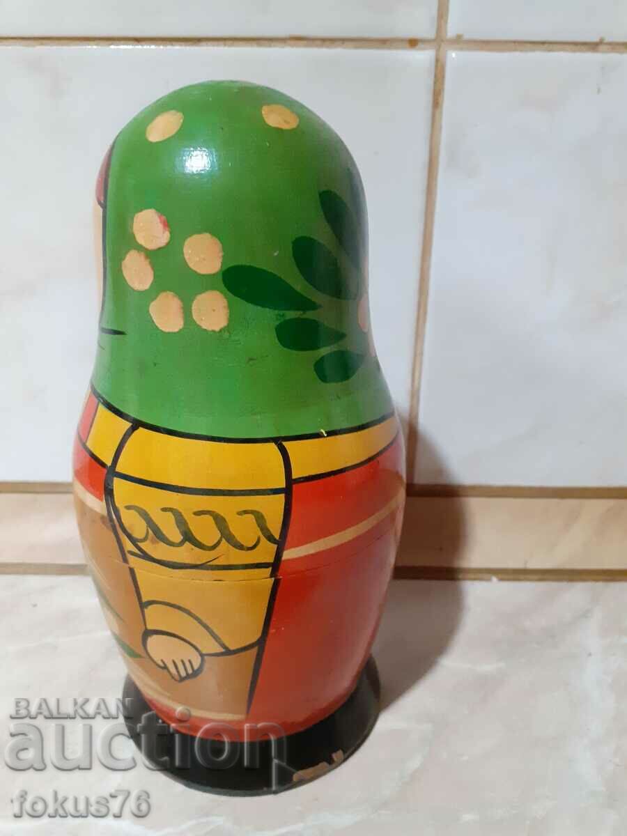 Old Russian matryoshka doll 4 pcs with price 69.00 BGN | € 35.28 Old Russian matryoshka doll 4 pcs with price 69.00 BGN | € 35.28