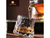 Pahar rotativ pentru whisky tare | Whisky