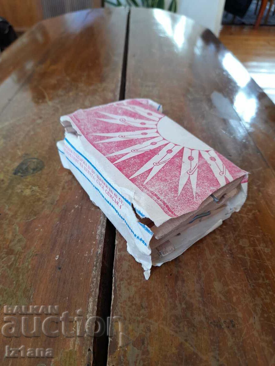 Δημοπρασία Παλιά ξύλινα μανταλάκια Δημοπρασία Παλιά ξύλινα μανταλάκια