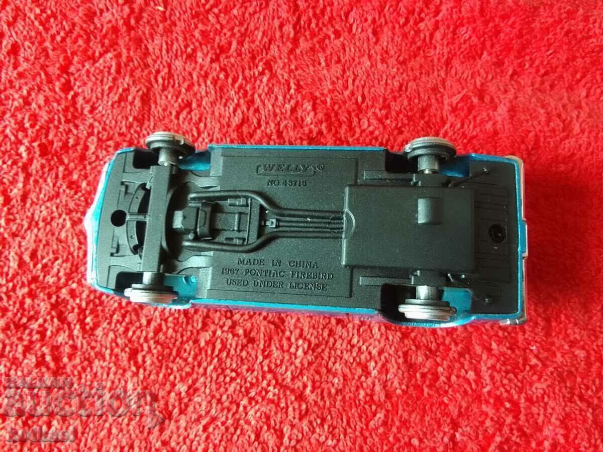 Old Welli China 1967 Pontiac Firebird Metal Car - 6 Old Welli China 1967 Pontiac Firebird Metal Car - 6