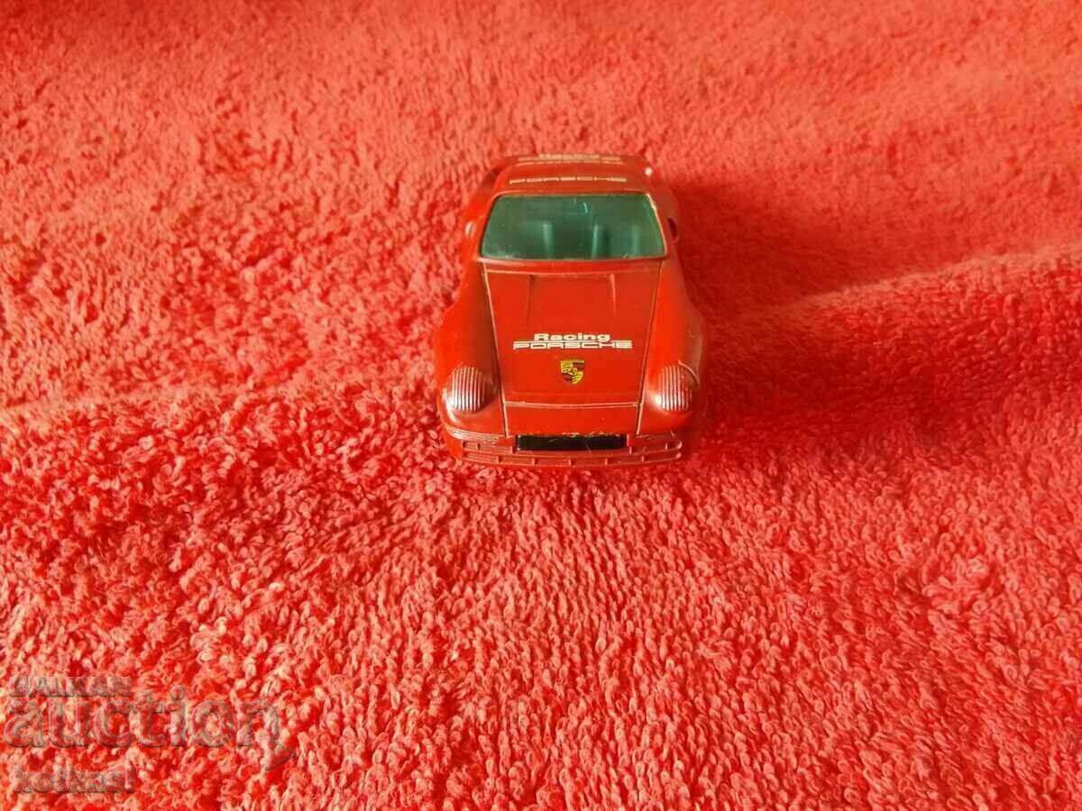 Auction  Old metal car Itali burago Porsche 959 1/43