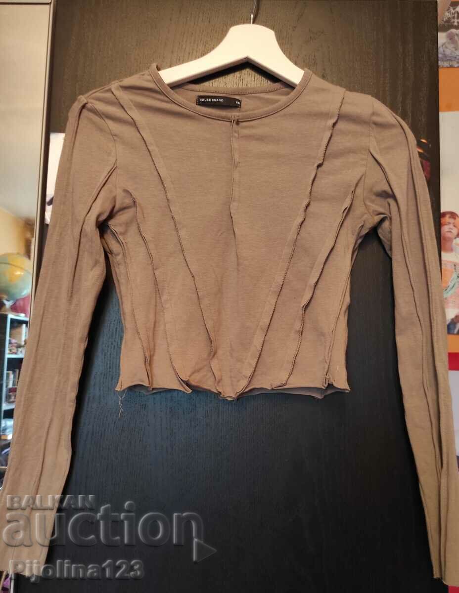 House Crop top with long sleeves