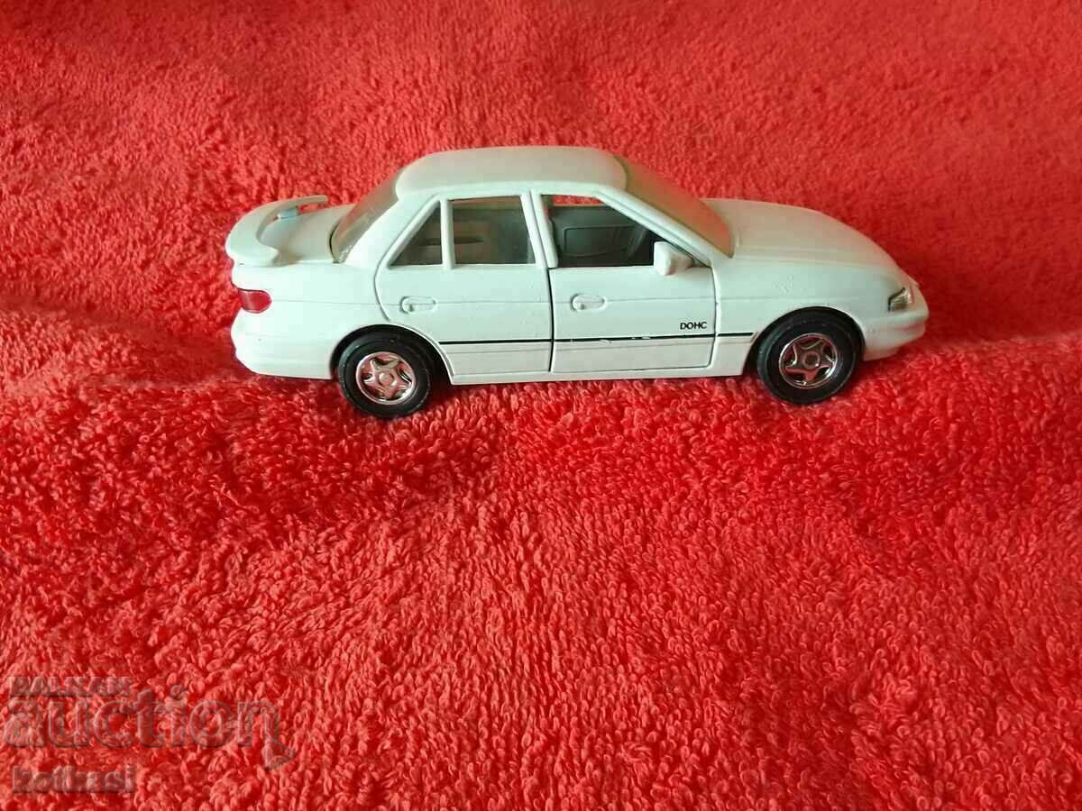 Livrarea Coreea Sephip 1/33 mașină veche din metal solid