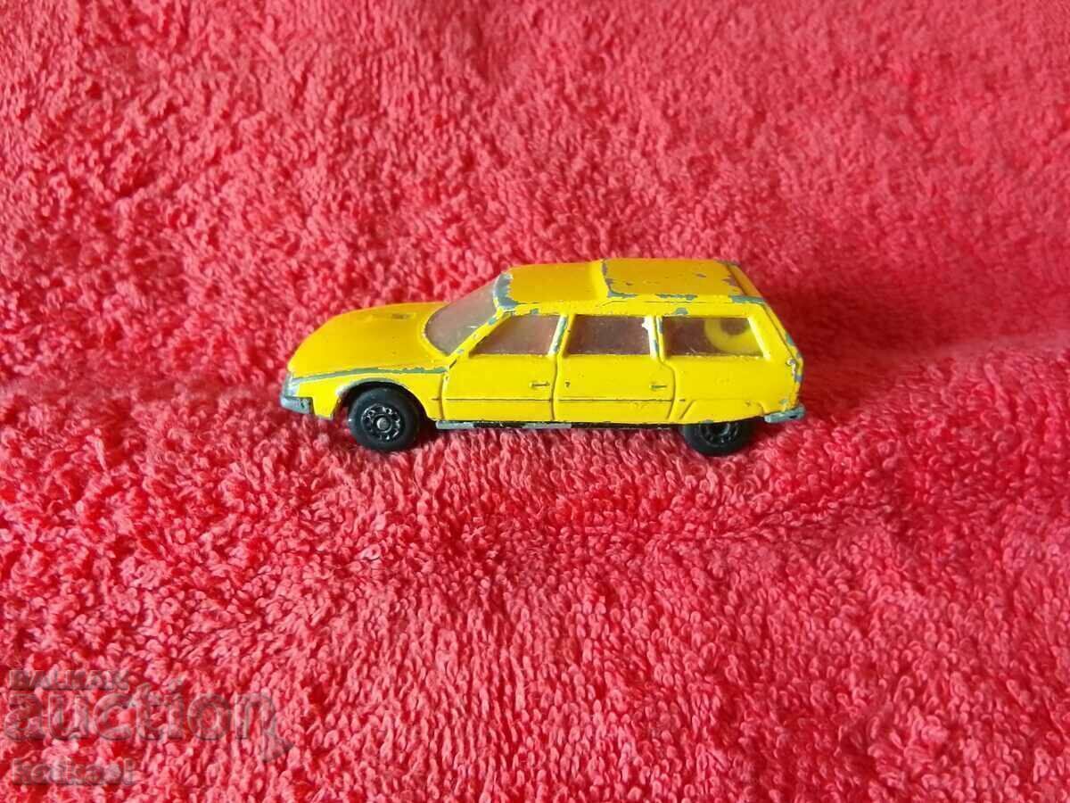 Cutie de chibrituri de epocă Anglia Lesney 1979 Citroen CX Metal Car cu preț € 6.00 | 11.73 BGN Cutie de chibrituri de epocă Anglia Lesney 1979 Citroen CX Metal Car cu preț € 6.00 | 11.73 BGN