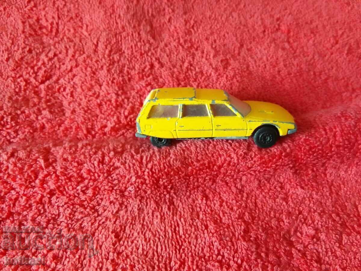 Delivery of Vintage Matchbox England Lesney 1979 Citroen CX Metal Car Delivery of Vintage Matchbox England Lesney 1979 Citroen CX Metal Car